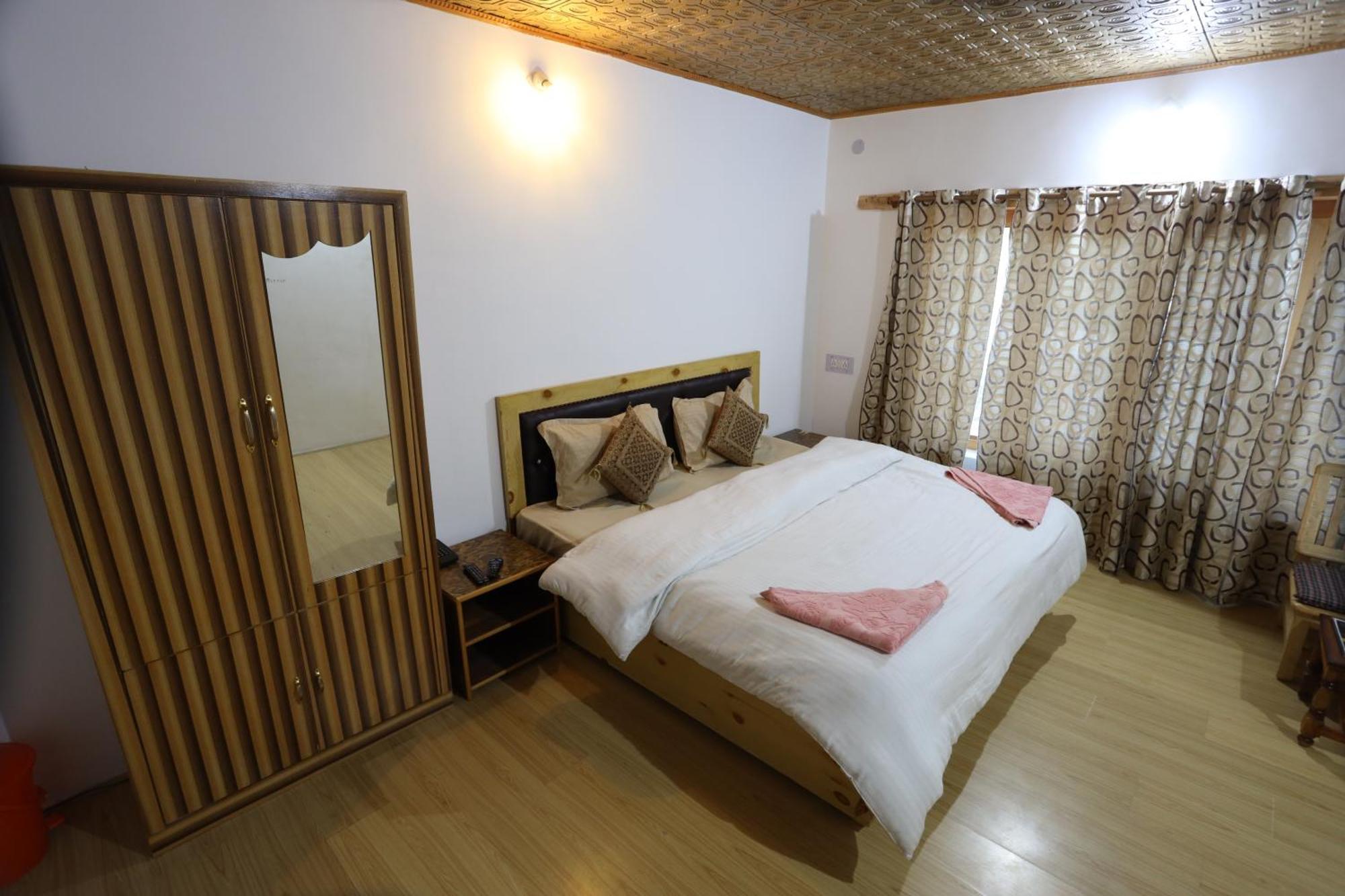 Odbar Guest House Best Guest House At Leh Ladakh Exterior foto
