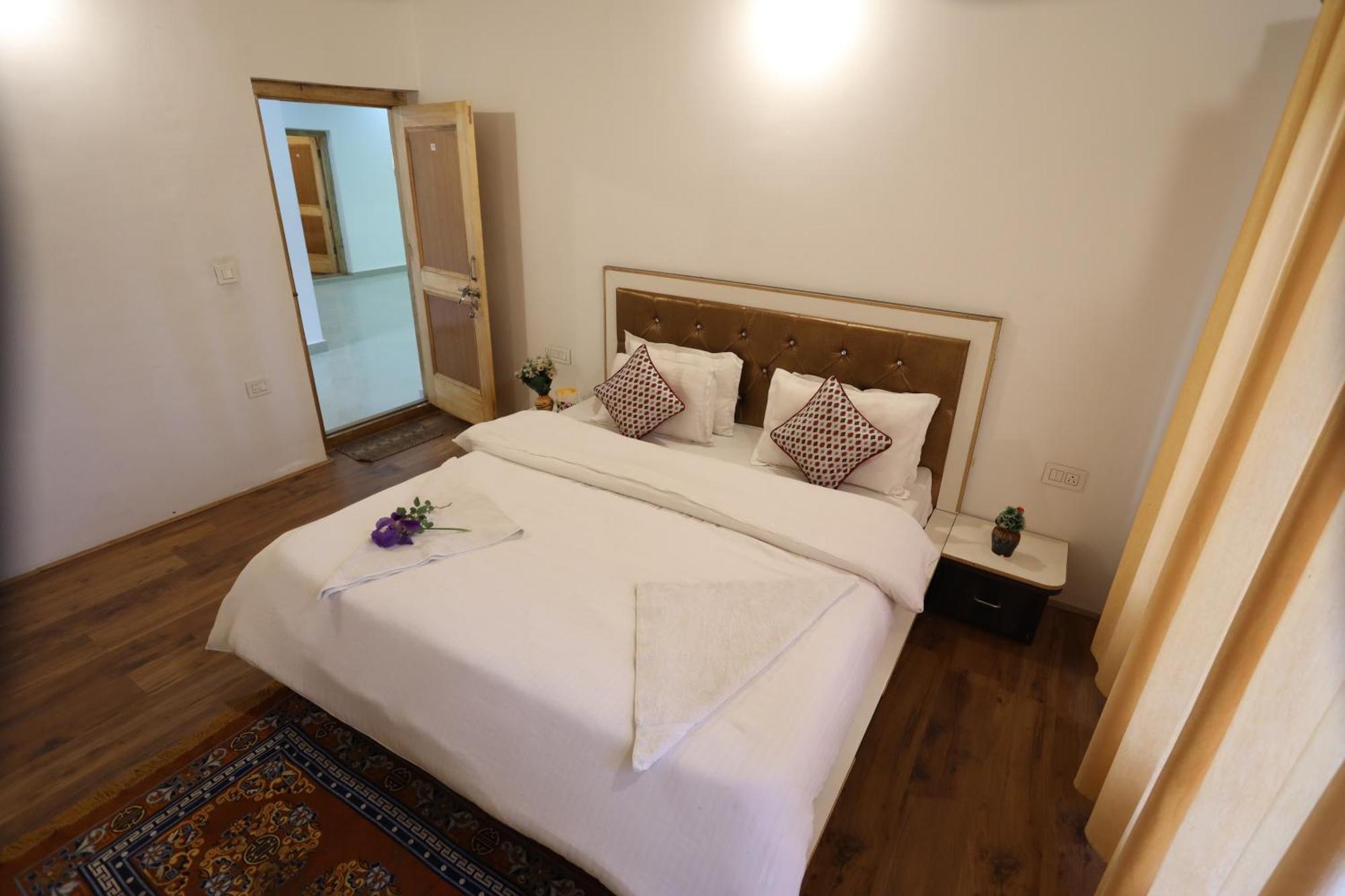 Odbar Guest House Best Guest House At Leh Ladakh Exterior foto
