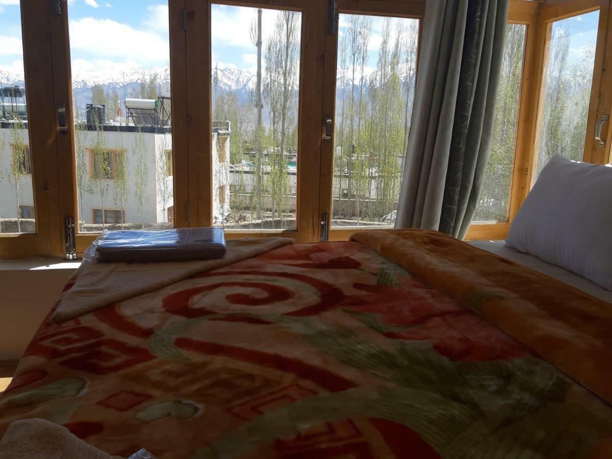 Odbar Guest House Best Guest House At Leh Ladakh Exterior foto